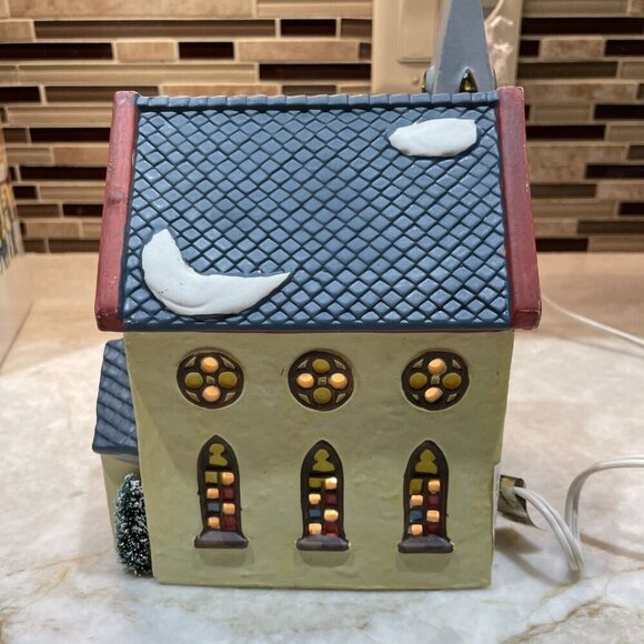 Vintage Dickensville Porcelain Lighted House Church NOMA Christmas Village 1994 - Picture 6 of 14